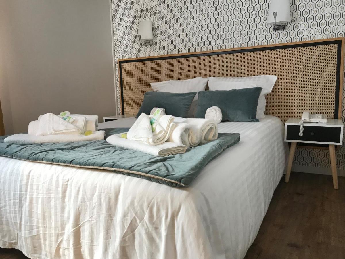 Hotel Le Glacier 빌뇌브-쉬르-로트 외부 사진